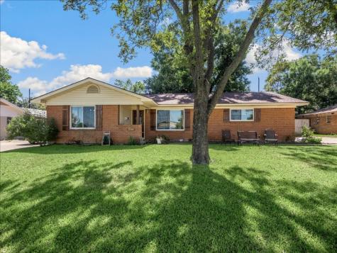 1516 W Park Row Drive Arlington TX 76013
