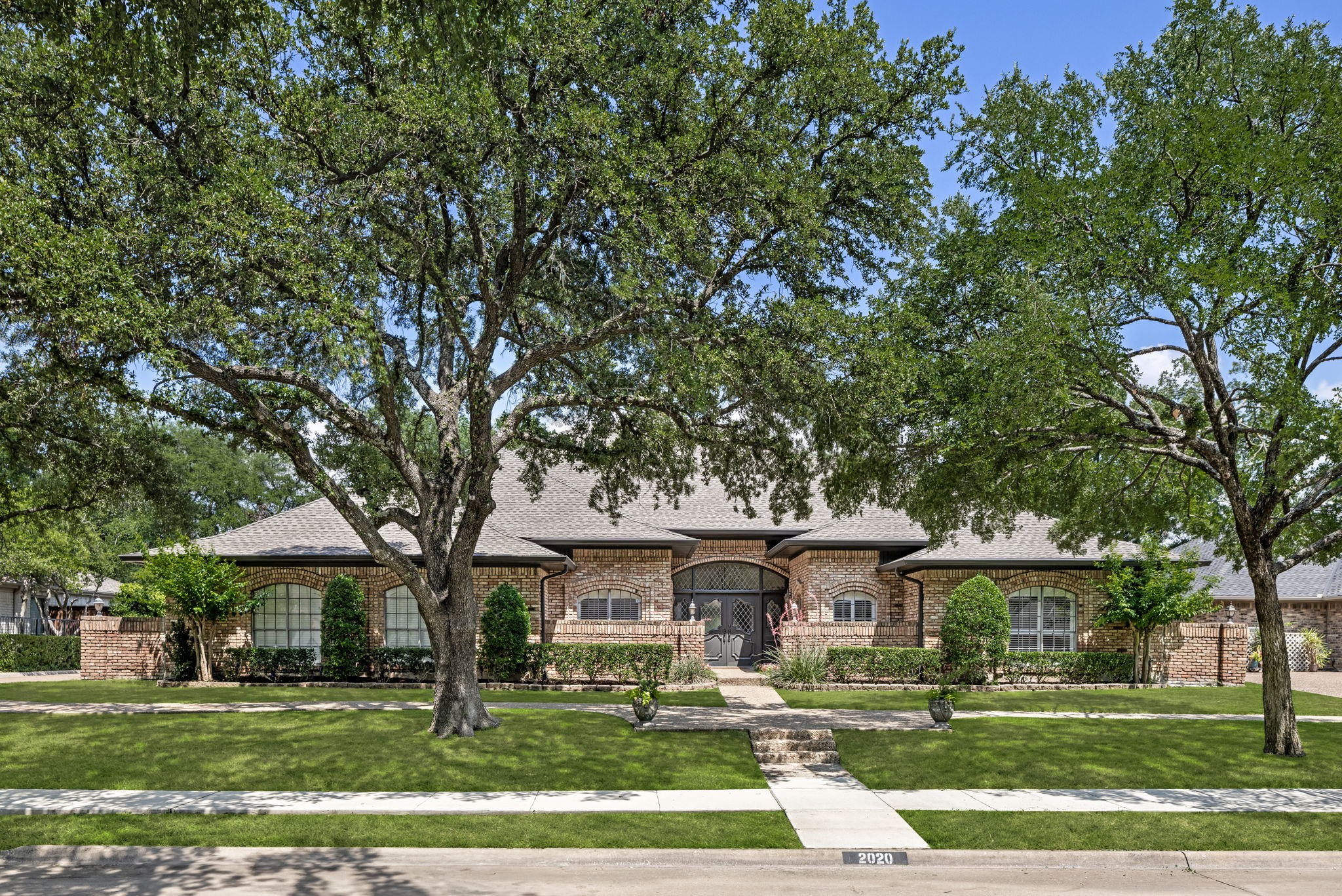 2020 Winding Hollow Lane Plano TX 75093
