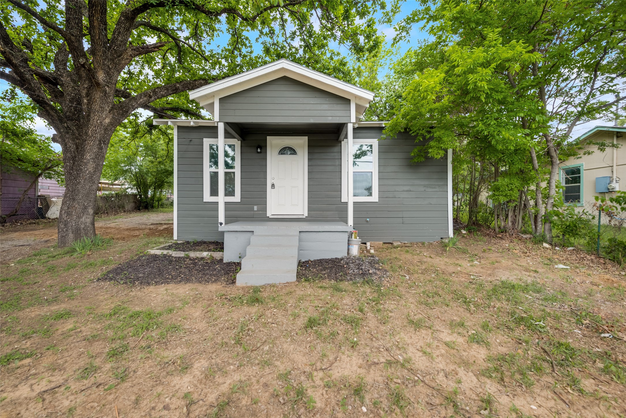 4736 Shackleford Street Fort Worth TX 76119