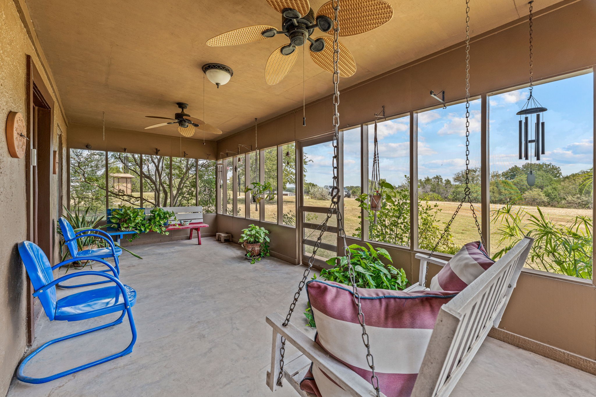 15061 Highway 6 Iredell TX 76649
