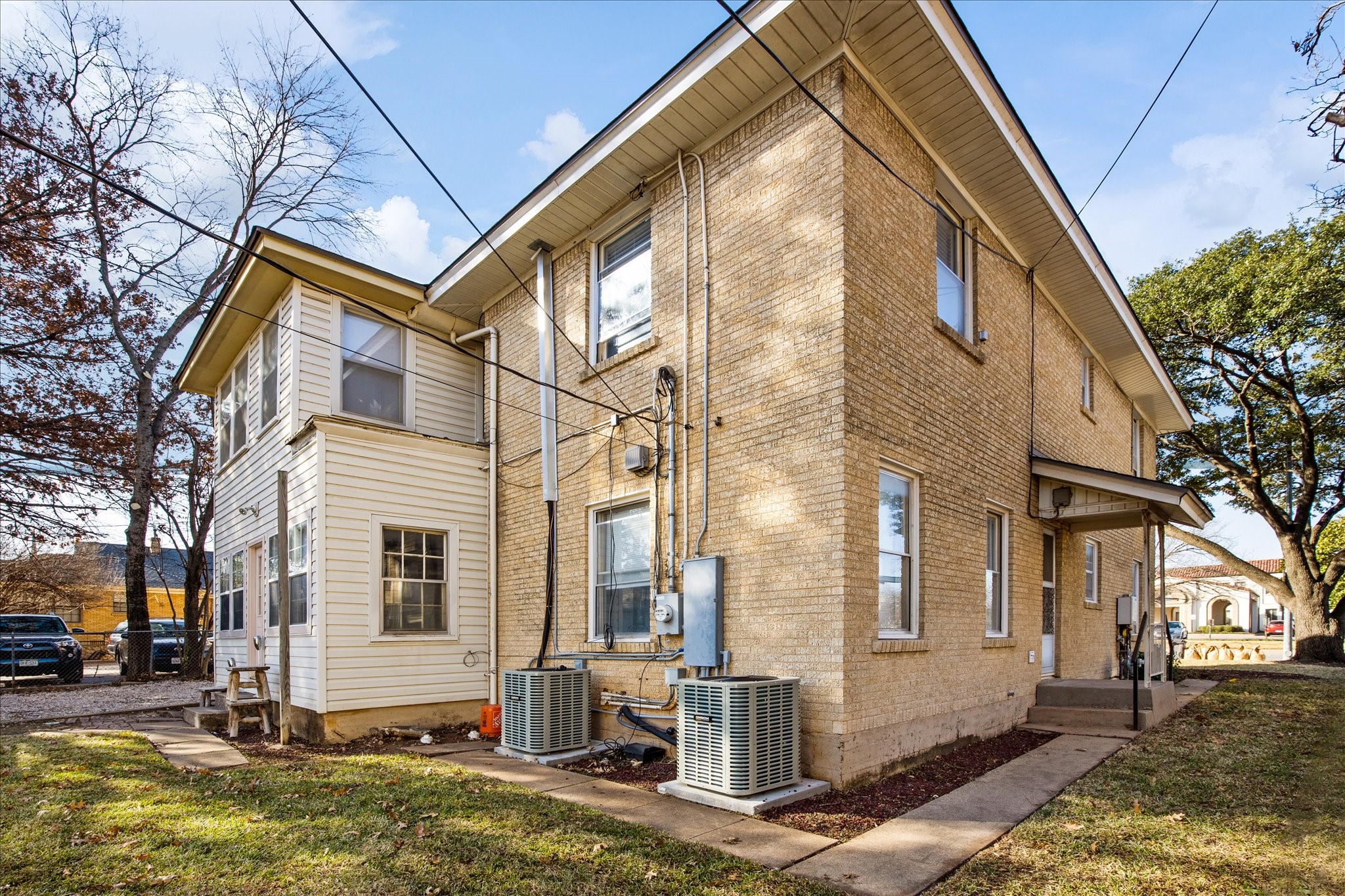 2701 S University Drive Fort Worth TX 76109