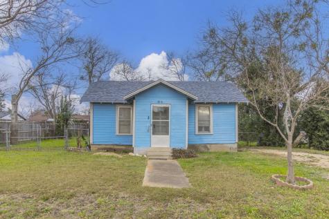 316 E Warren Street Hewitt TX 76643