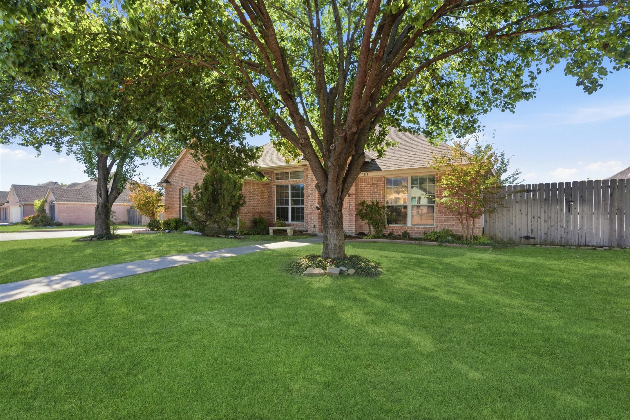 303 Aspen Court W Aledo TX 76008