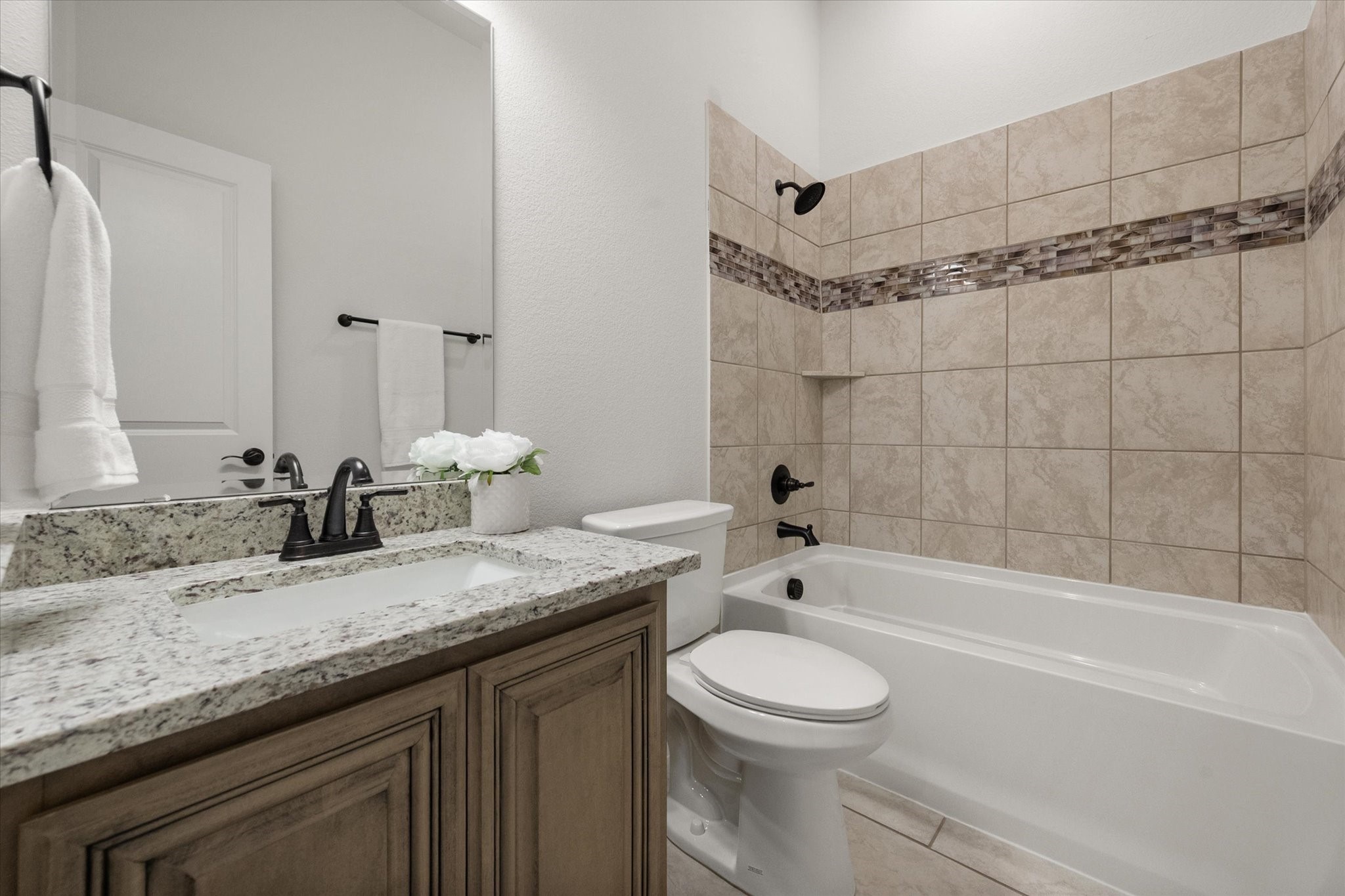 137 Fireberry Drive Glenn Heights TX 75154