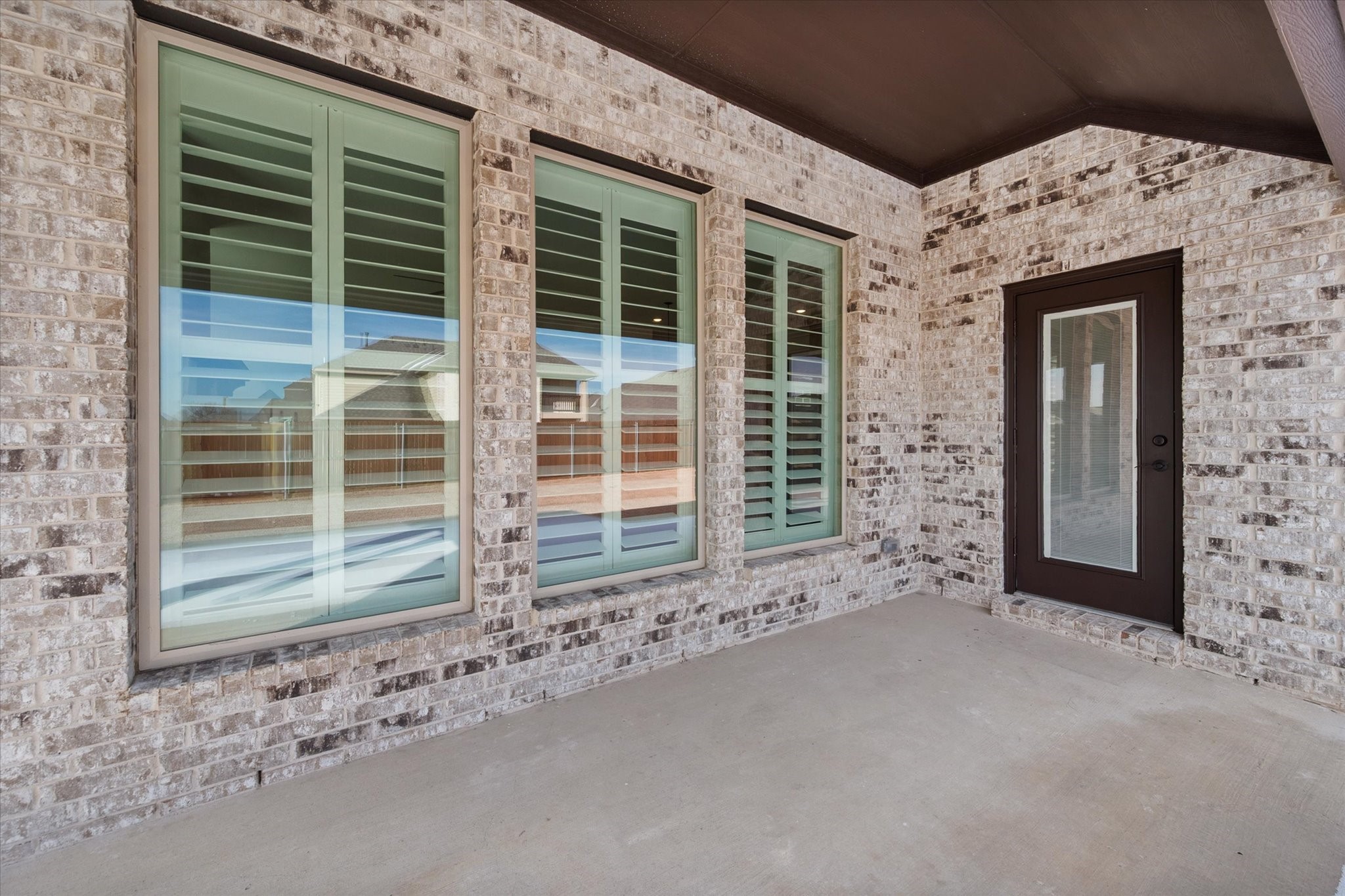137 Fireberry Drive Glenn Heights TX 75154