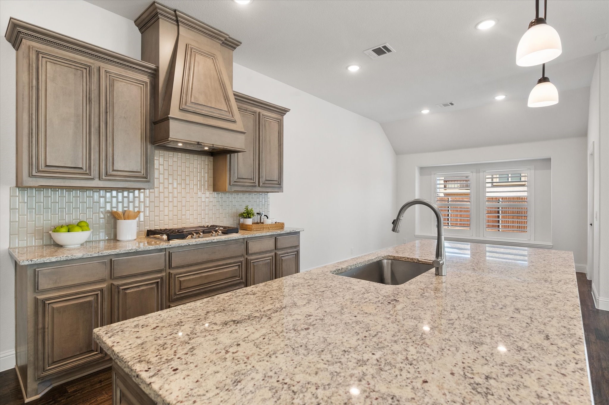 137 Fireberry Drive Glenn Heights TX 75154