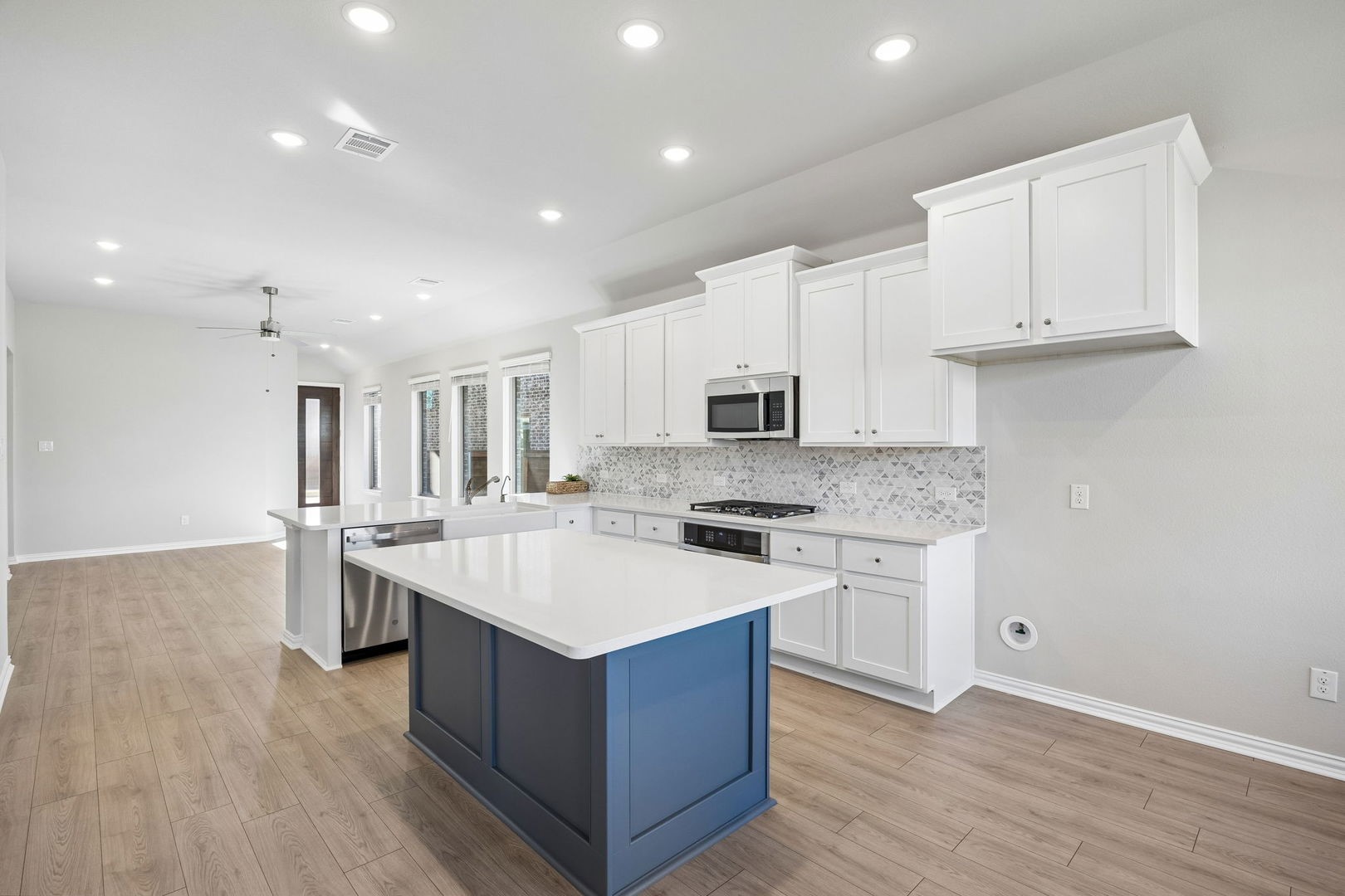 2213 Hazel Lily Run Mesquite TX 75181