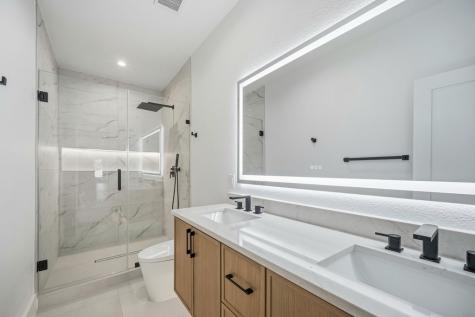 2332 Wycliff Avenue Dallas TX 75219