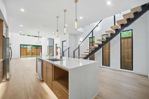 2332 Wycliff Avenue Dallas TX 75219