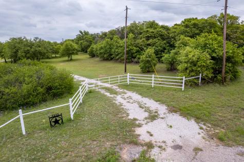 7215 Highway 569 Cisco TX 76437