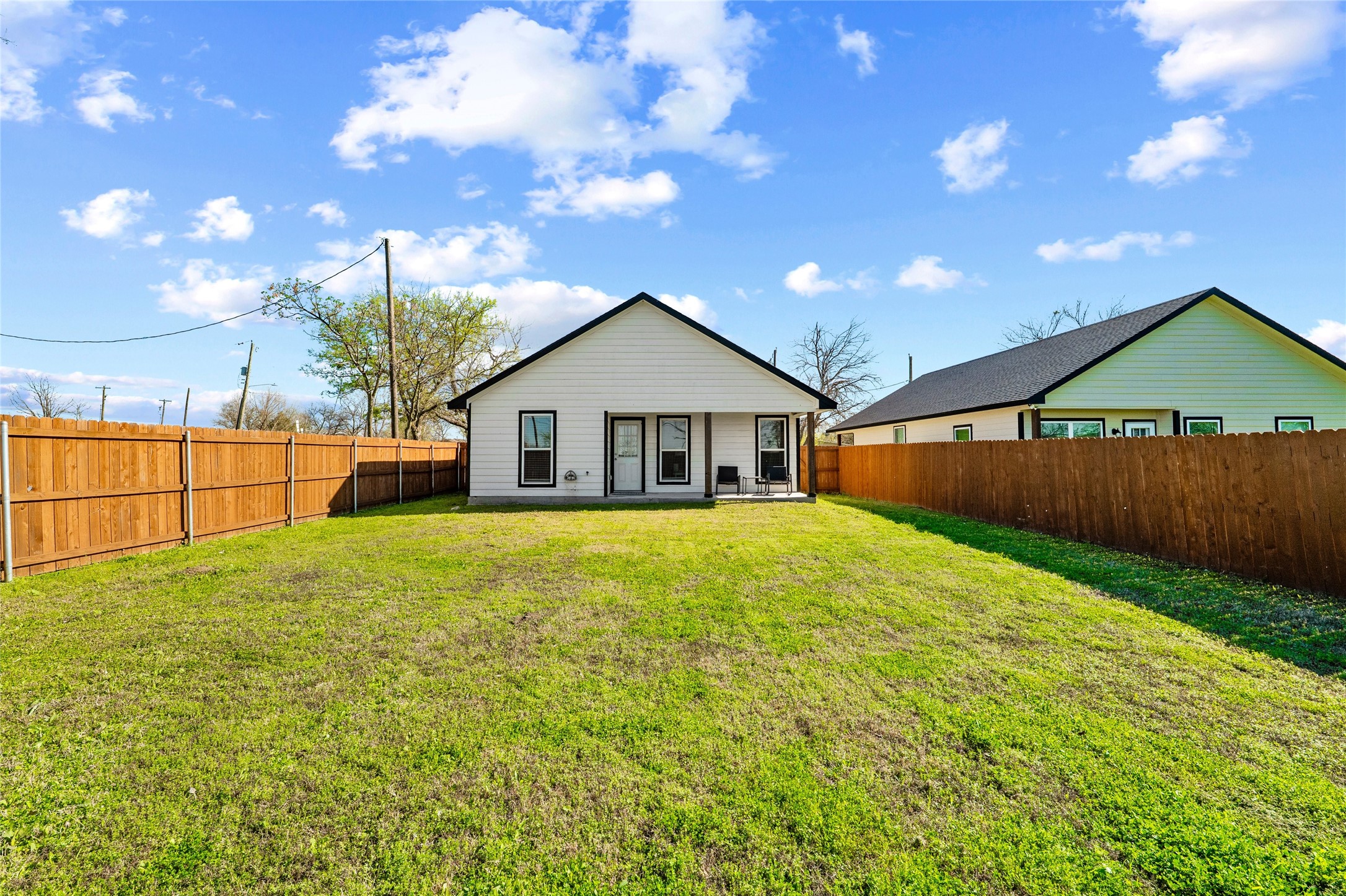 300 W Main Street Itasca TX 76055