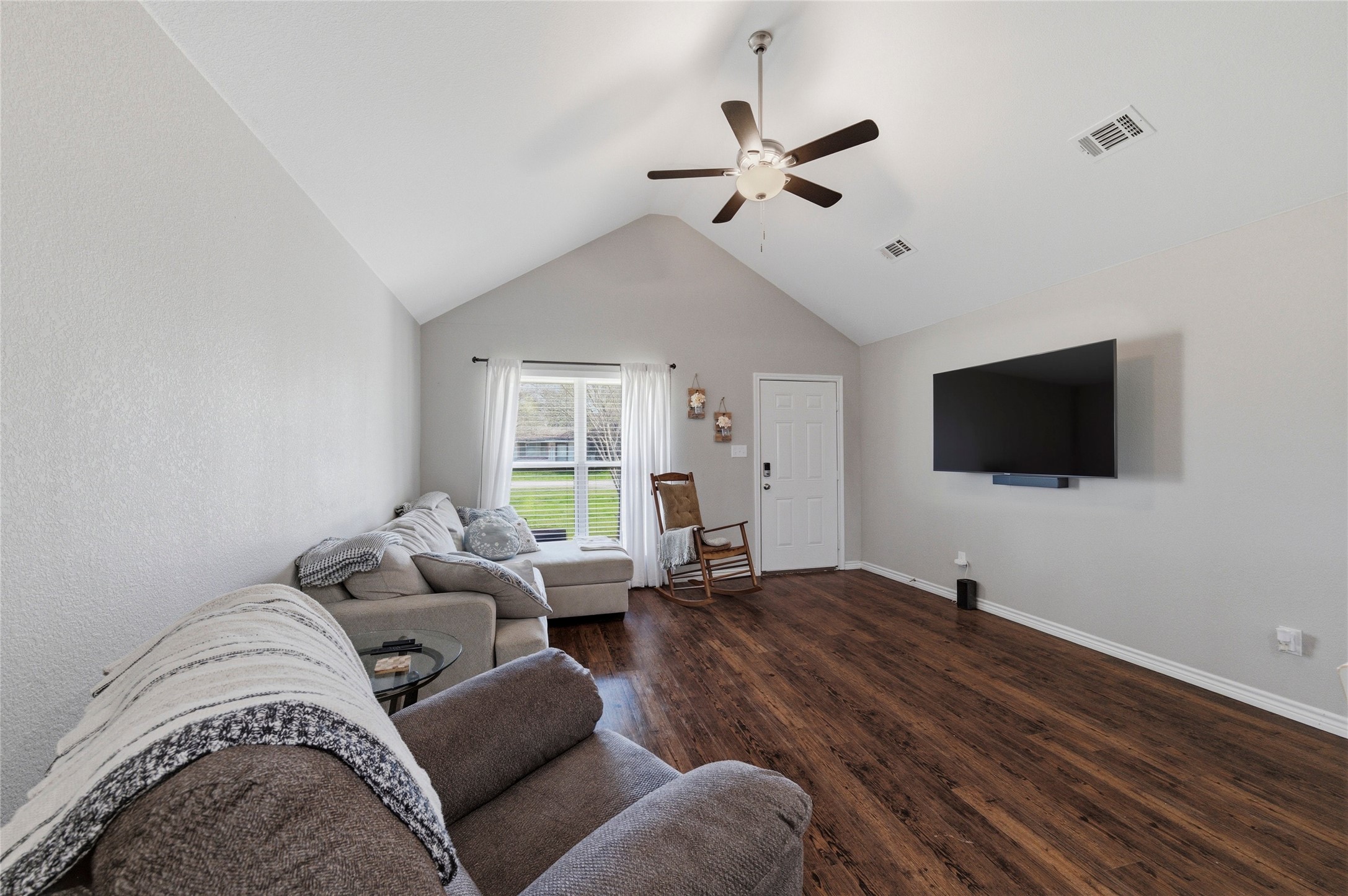 300 W Main Street Itasca TX 76055