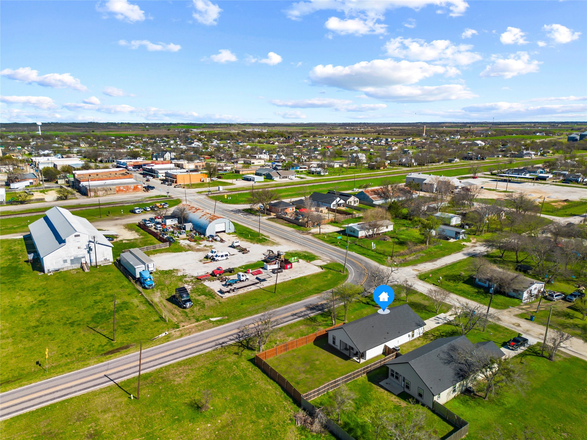 300 W Main Street Itasca TX 76055