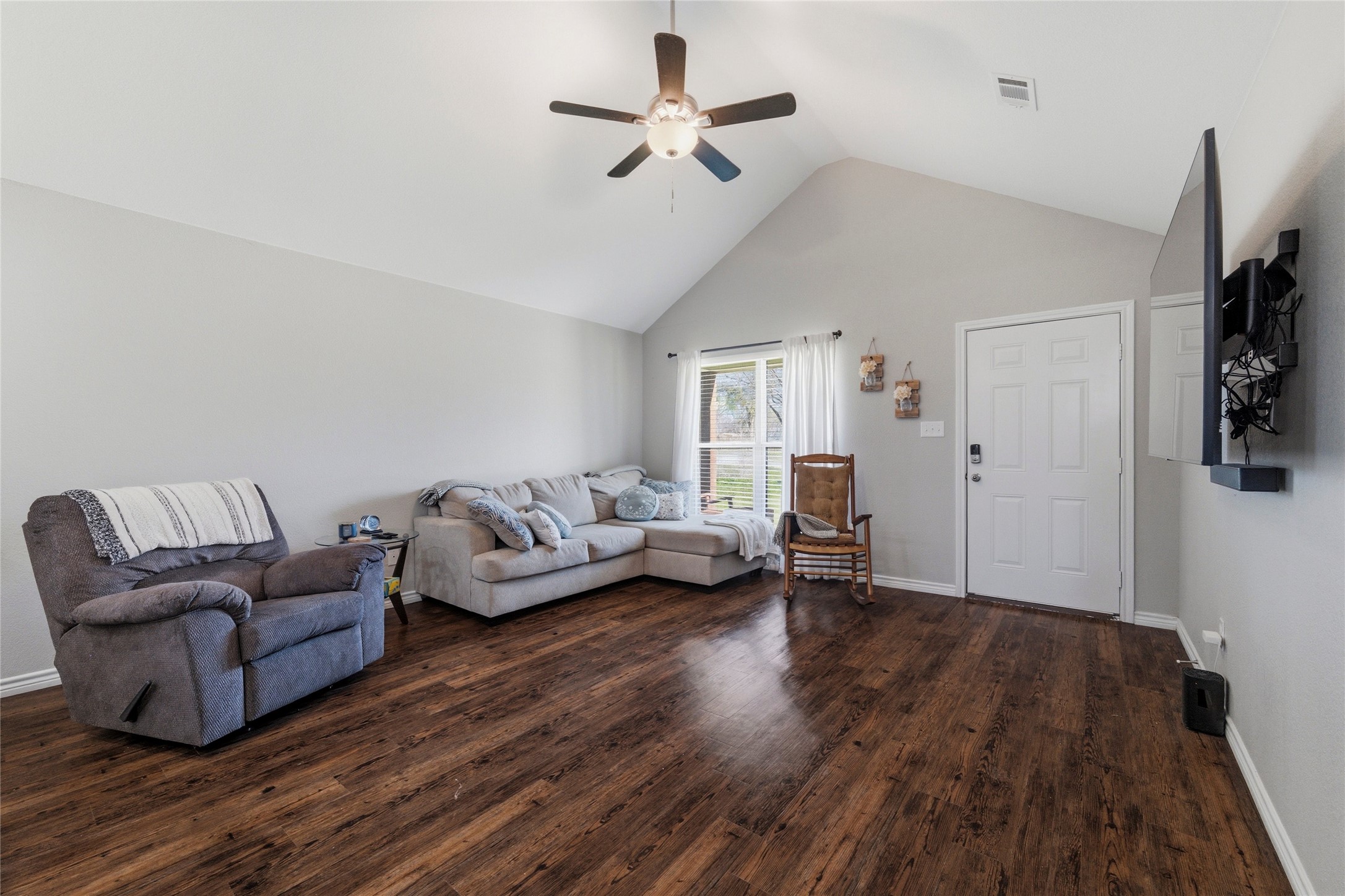 300 W Main Street Itasca TX 76055