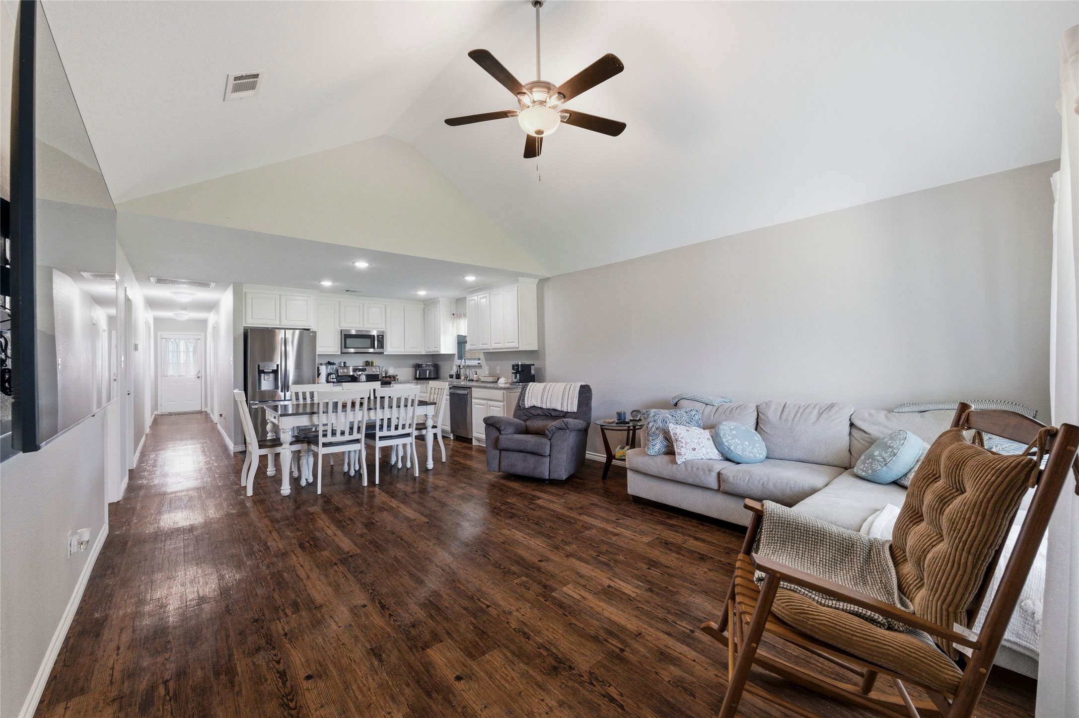 300 W Main Street Itasca TX 76055