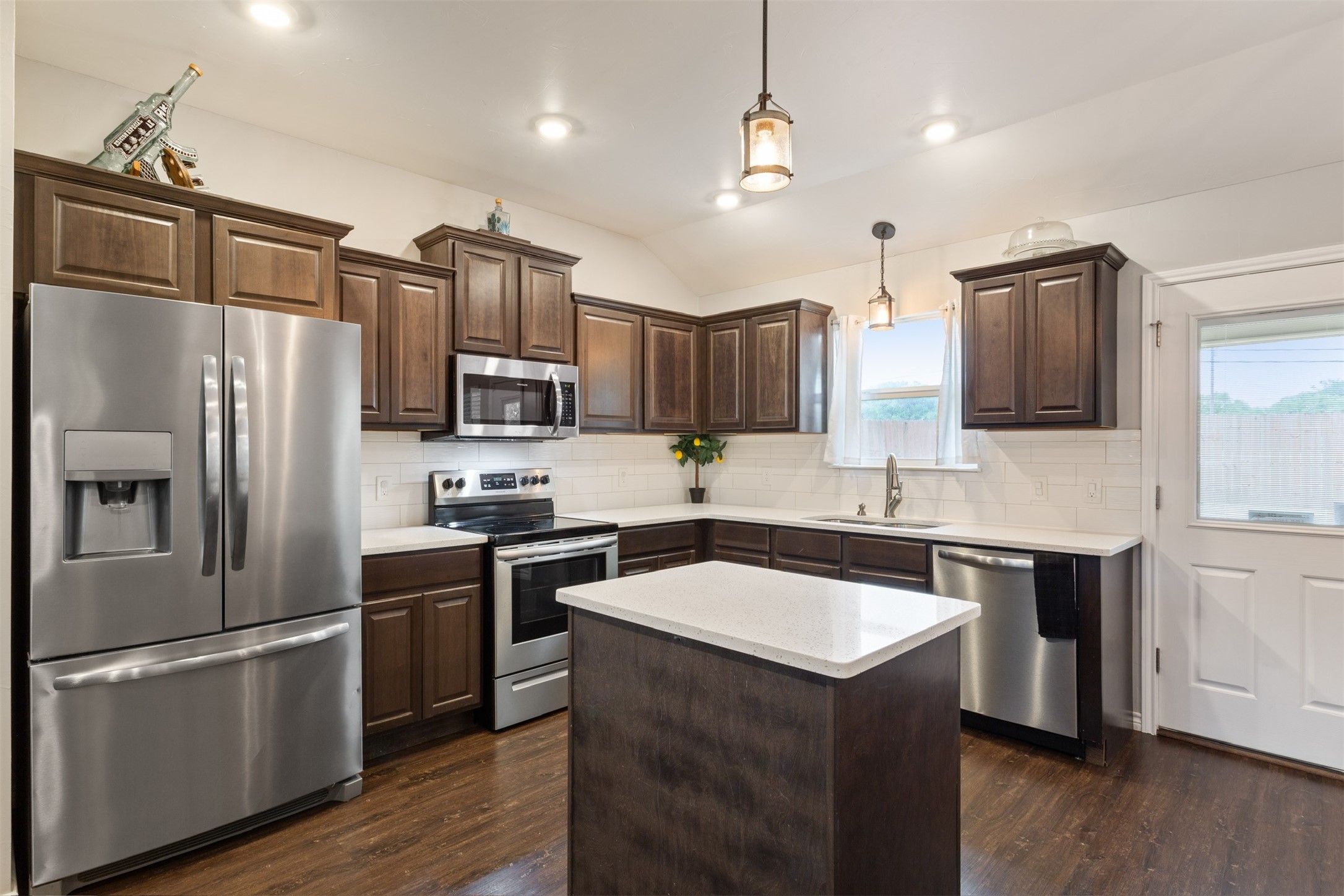 3299 Lake Park Road Belton TX 76513