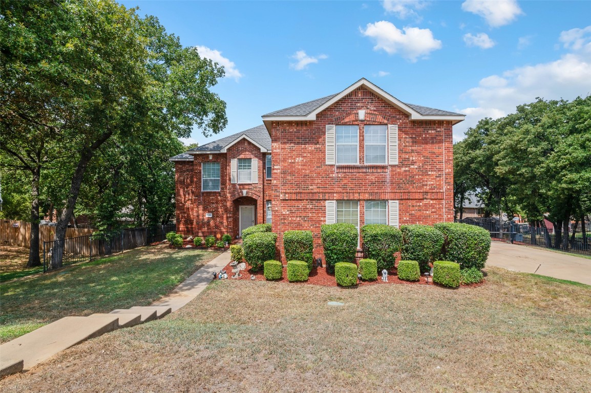 1408 Hummingbird Court Crowley TX 76036