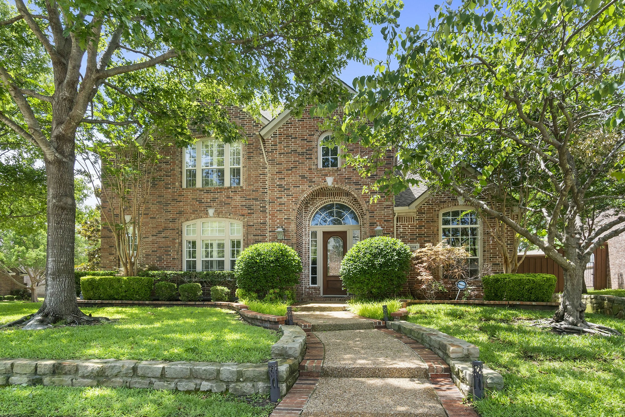 502 Yaupon Drive Garland TX 75044