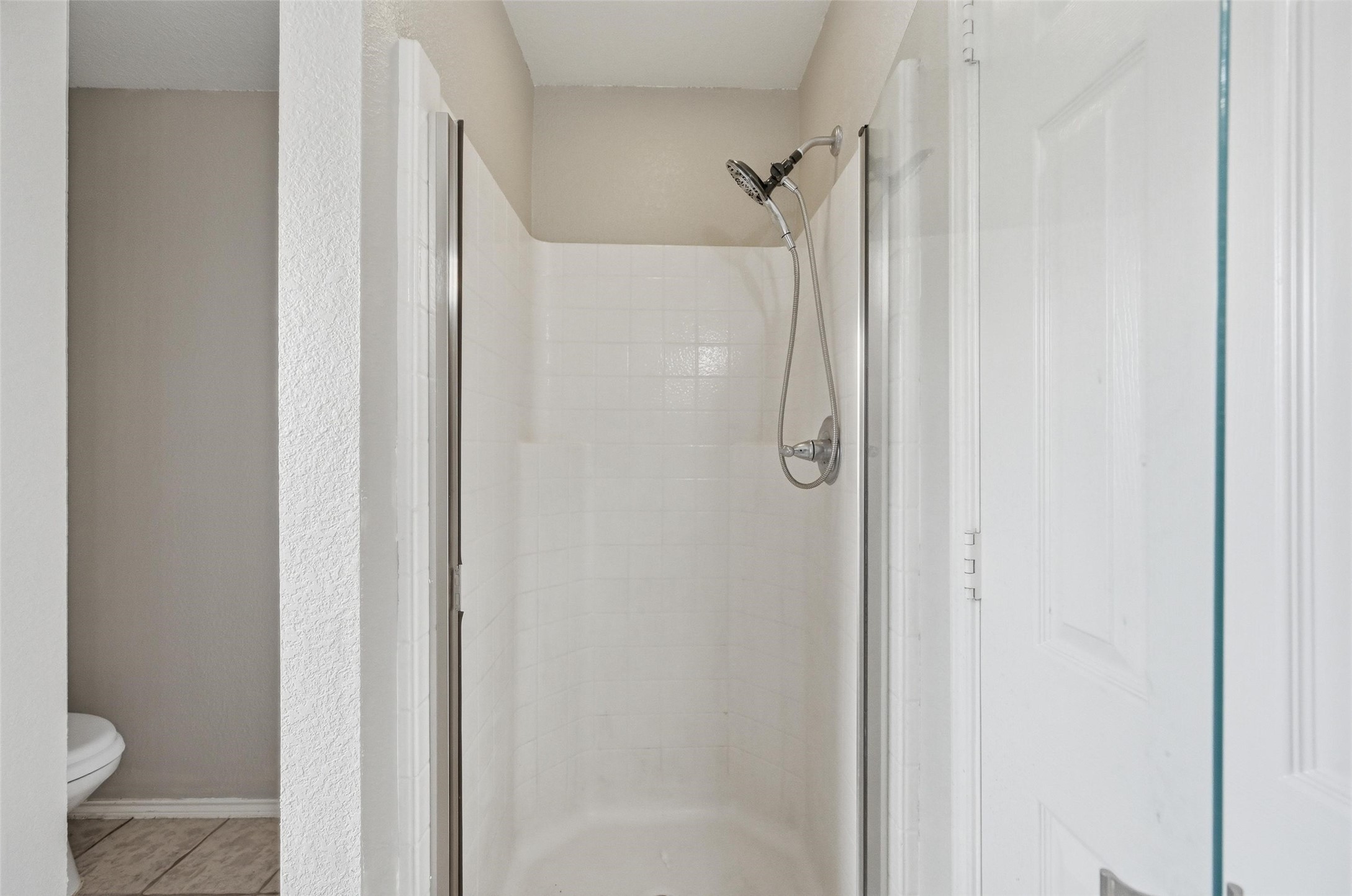 528 Bretts Way Burleson TX 76028