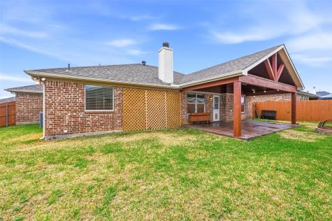 528 Bretts Way Burleson TX 76028