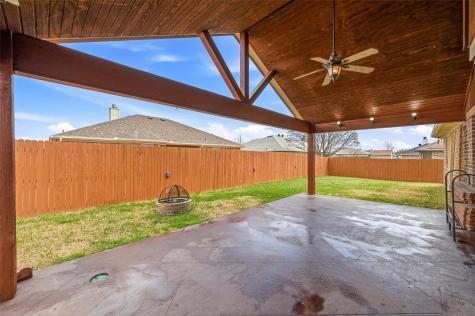528 Bretts Way Burleson TX 76028