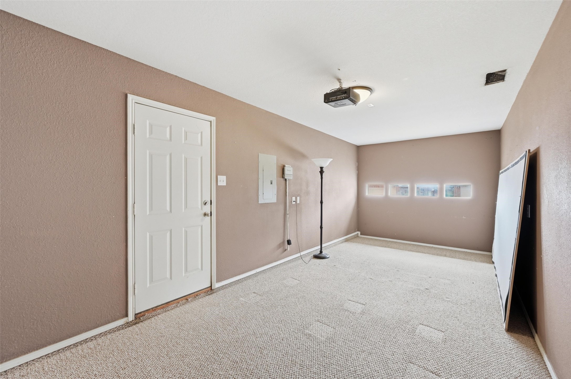528 Bretts Way Burleson TX 76028