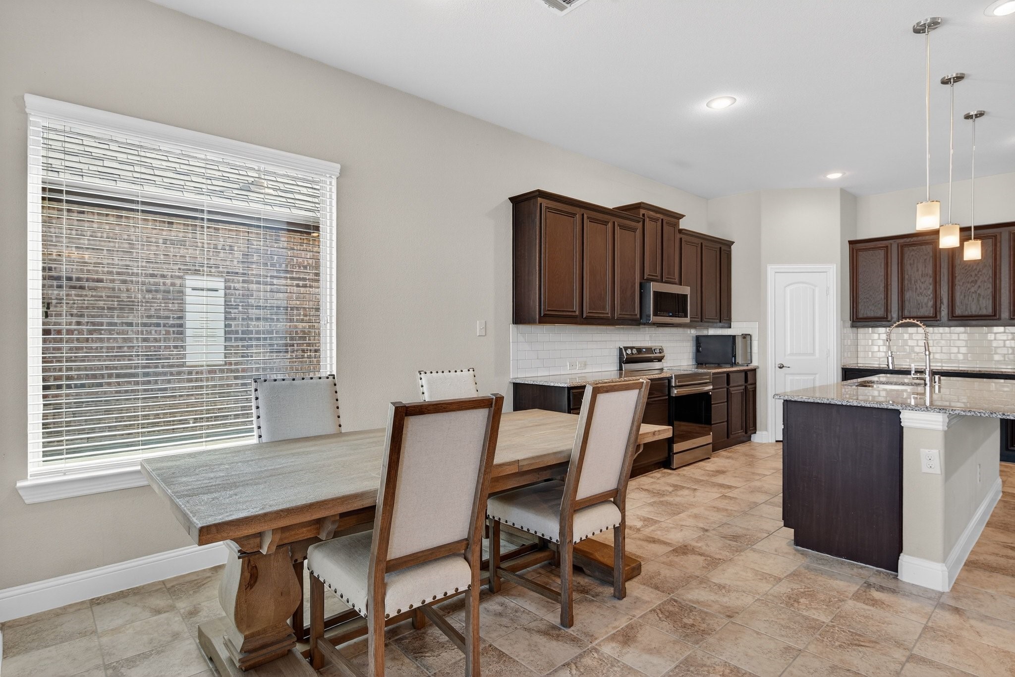 2513 Sabine Circle Royse City TX 75189
