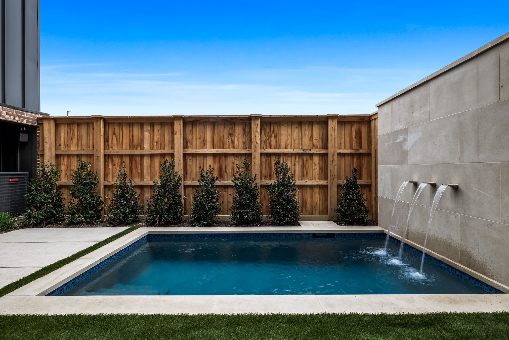 1852 Mecca Street Dallas TX 75206