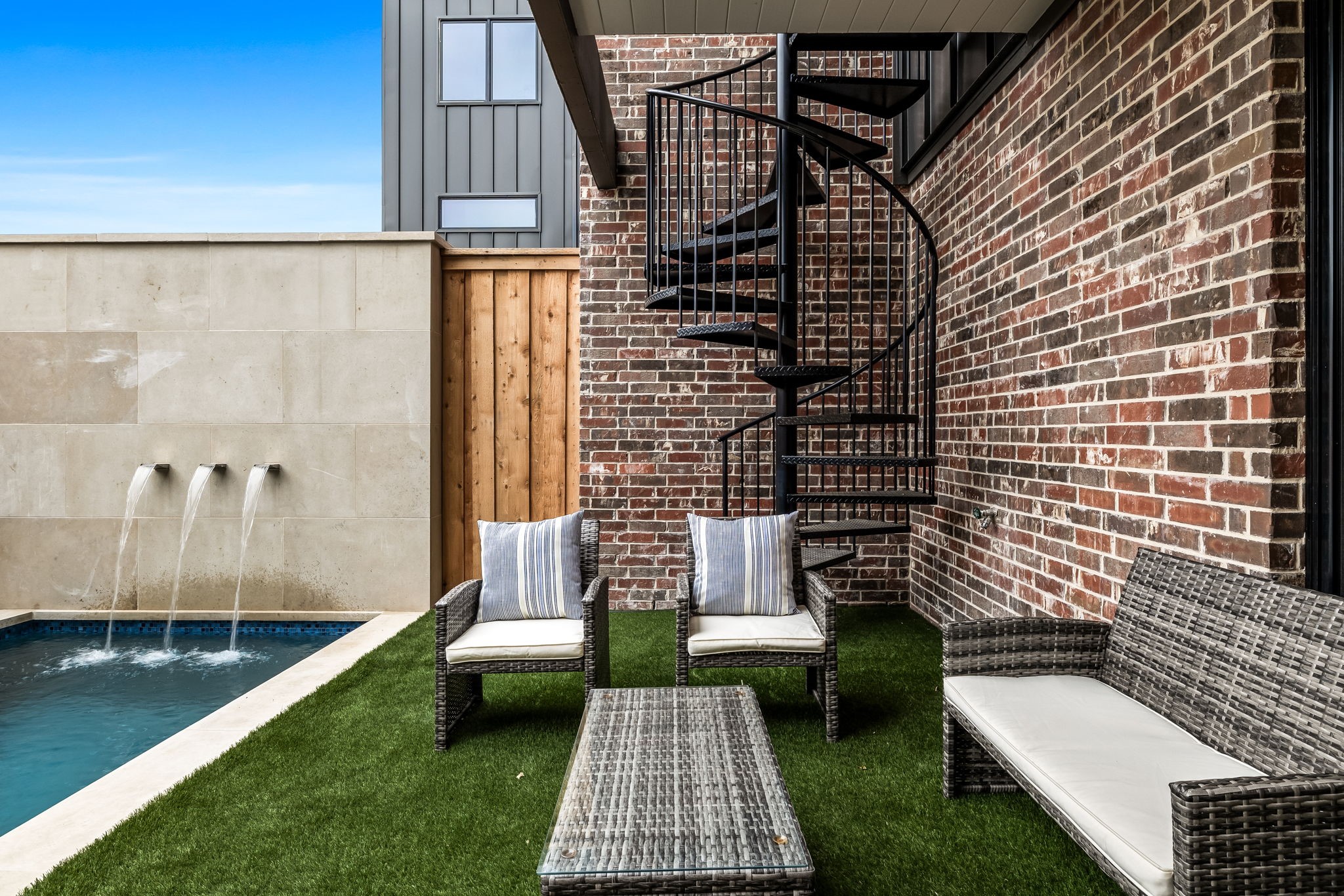 1852 Mecca Street Dallas TX 75206