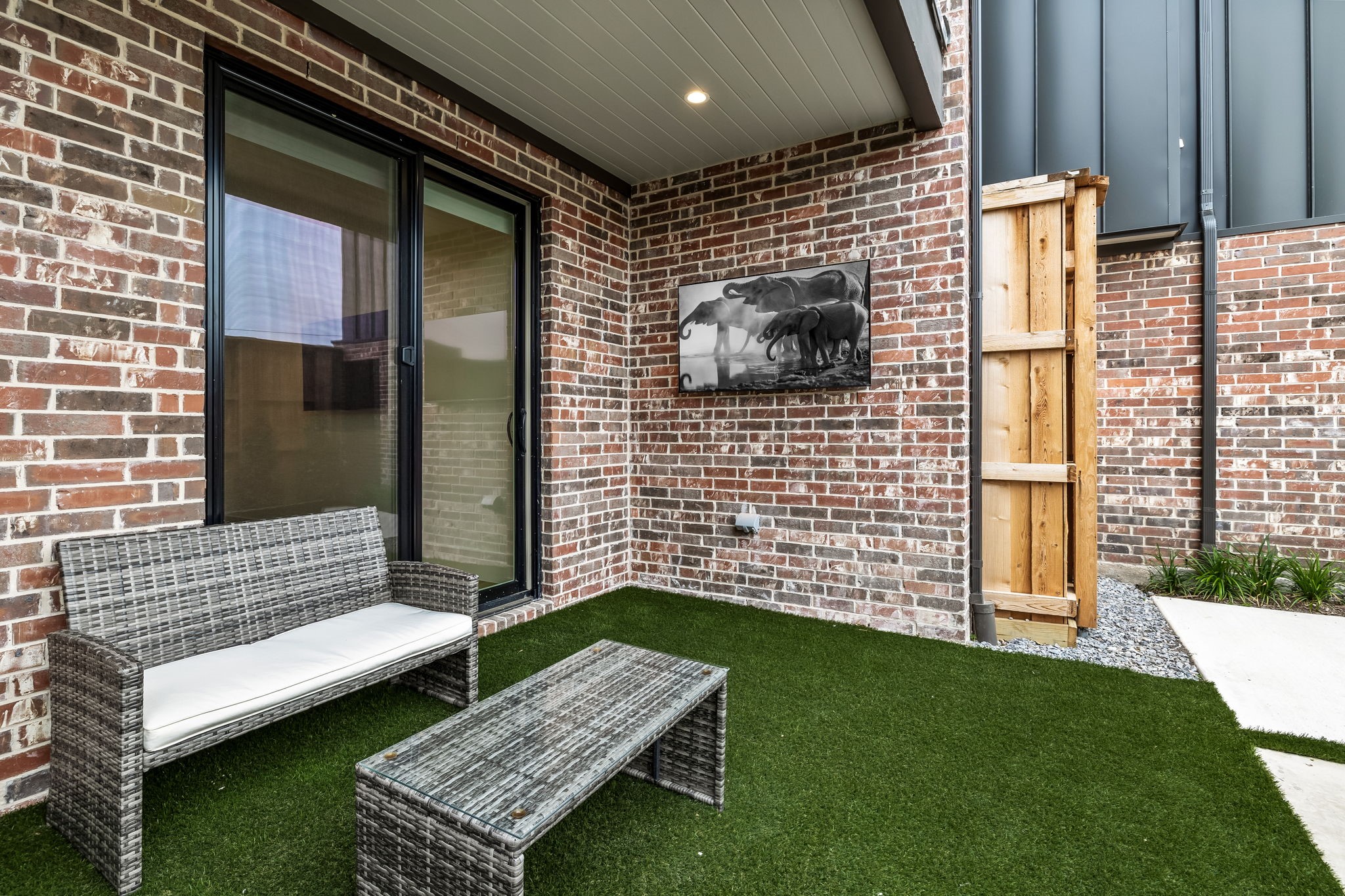 1852 Mecca Street Dallas TX 75206