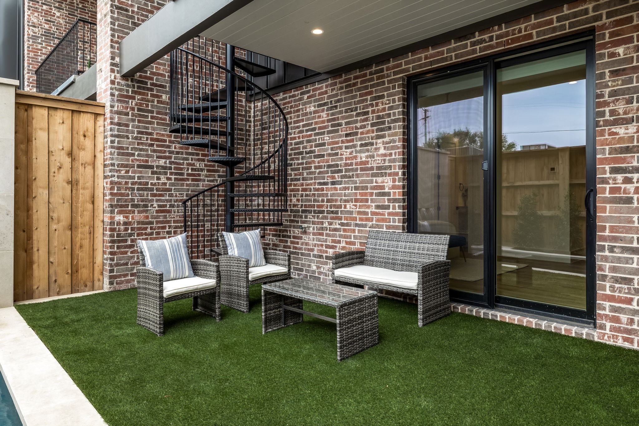 1852 Mecca Street Dallas TX 75206