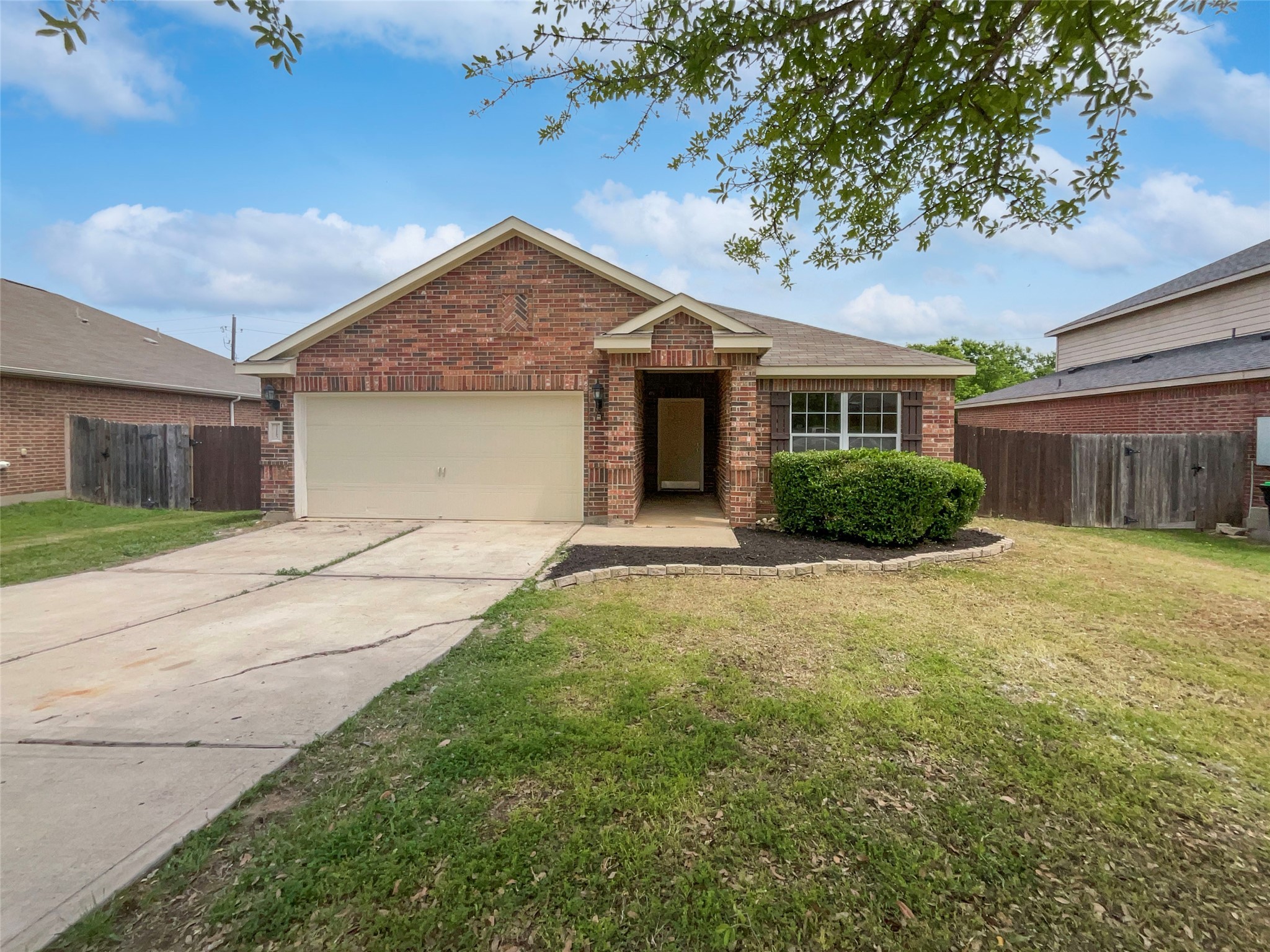 115 Drover Ridge Drive Newark TX 76071