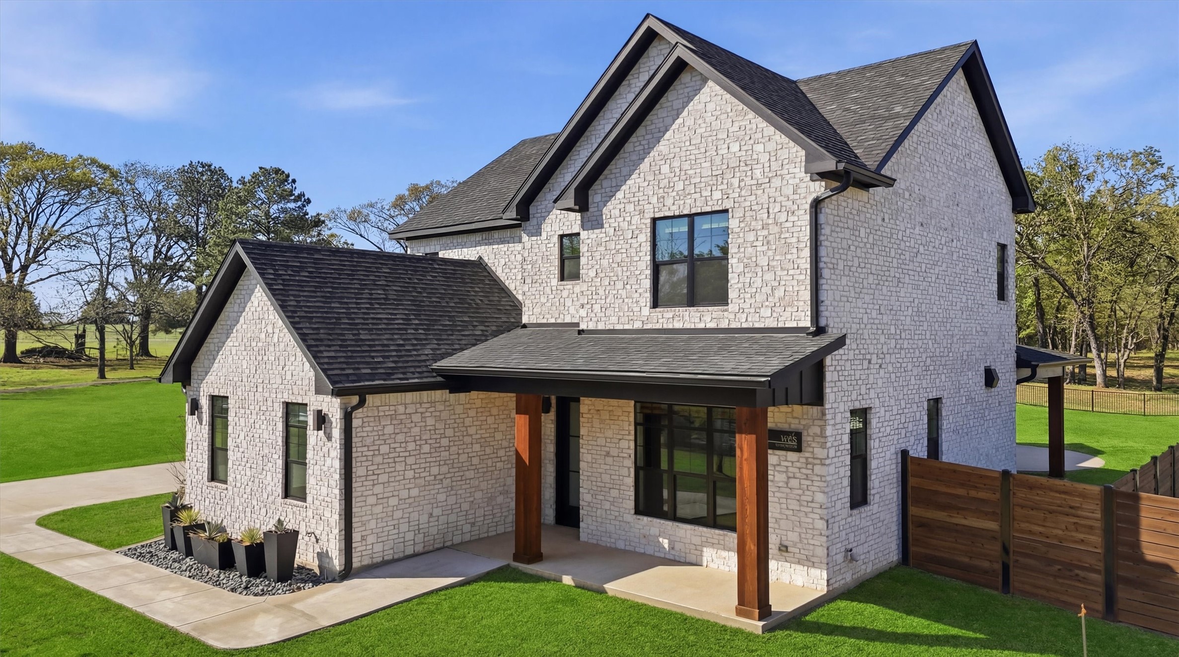 1805 Arthur Road Denison TX 75021