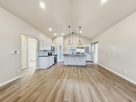 310 Eastland Iredell TX 76649