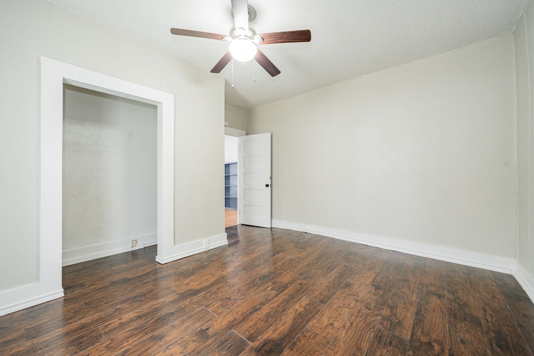 301 E 2nd North Street Kaufman TX 75142