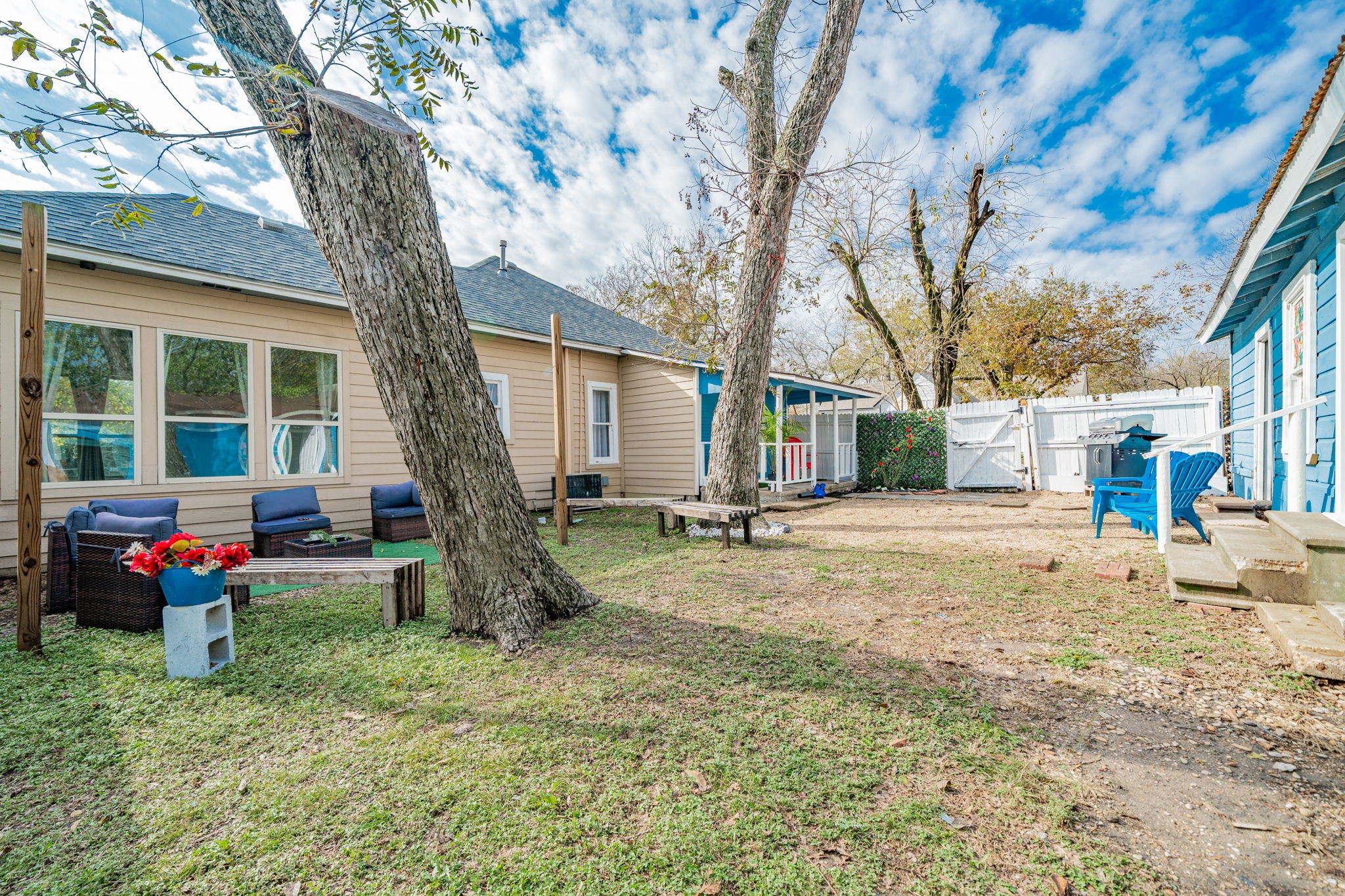 301 E 2nd North Street Kaufman TX 75142