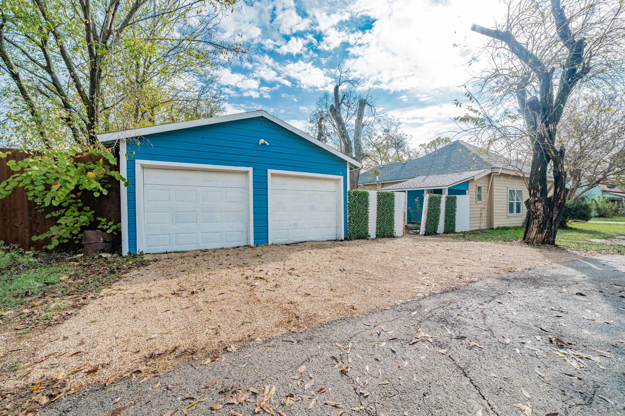 301 E 2nd North Street Kaufman TX 75142