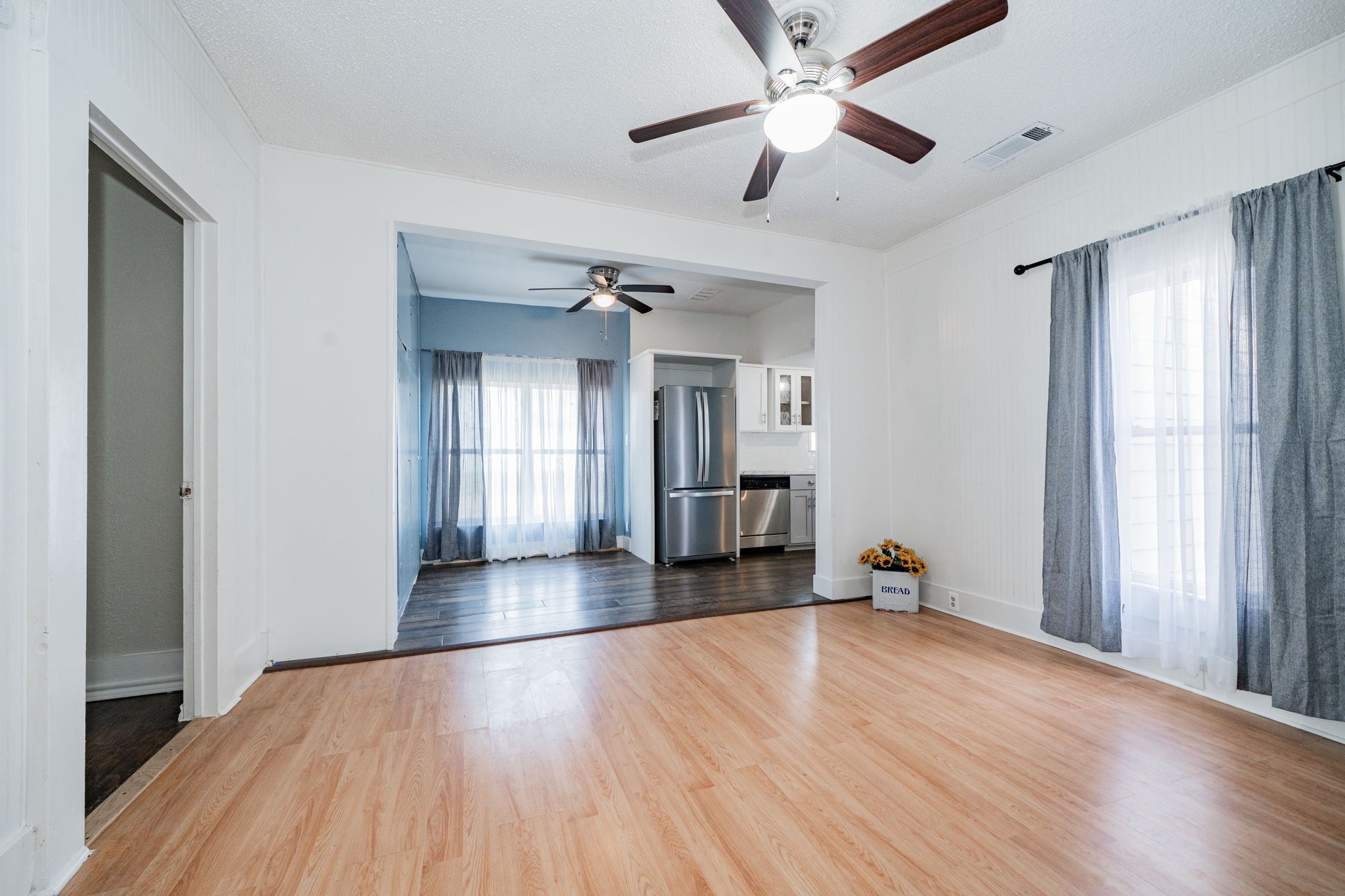 301 E 2nd North Street Kaufman TX 75142