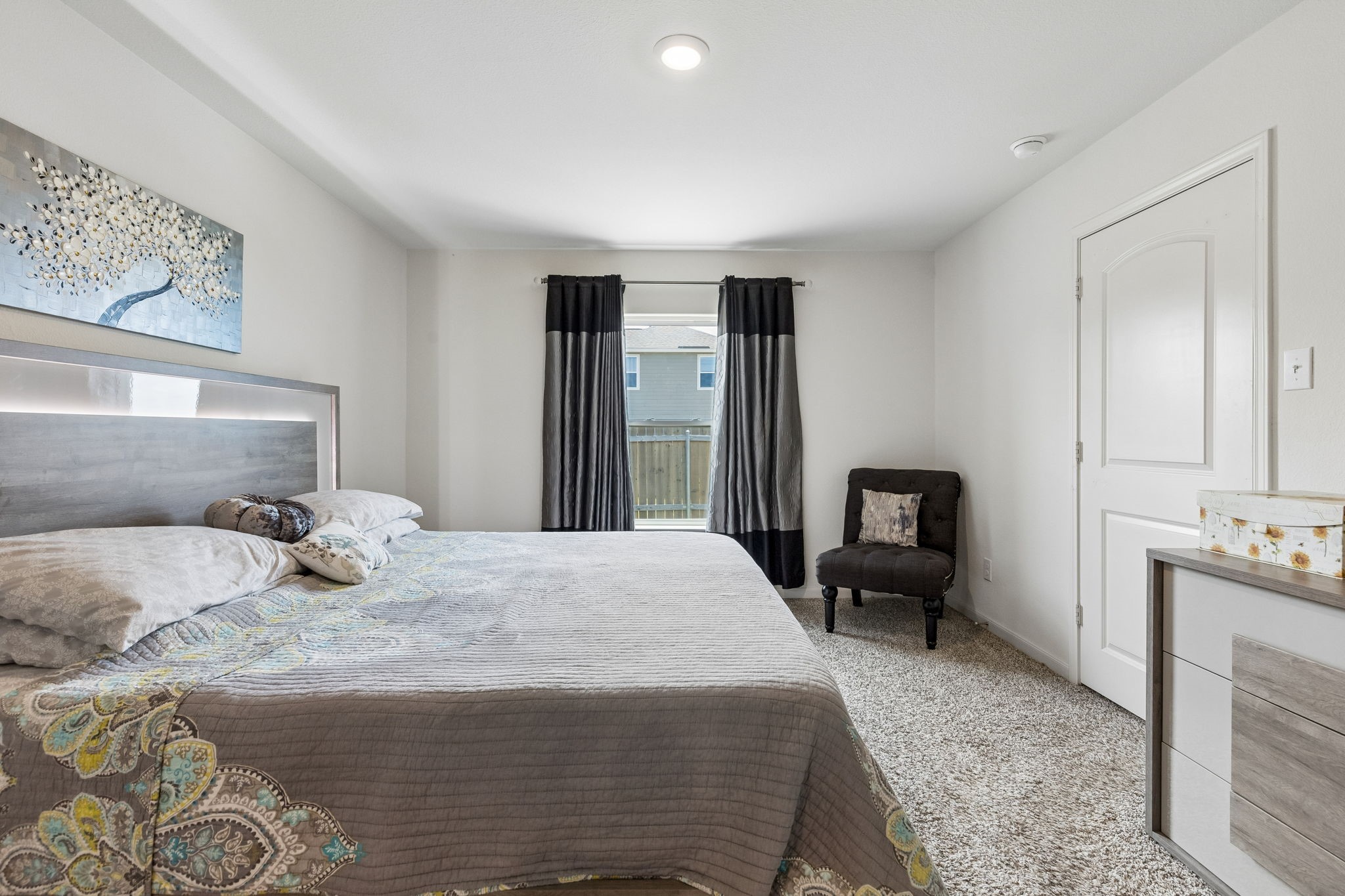 13713 Beaverhead Street Ponder TX 76259