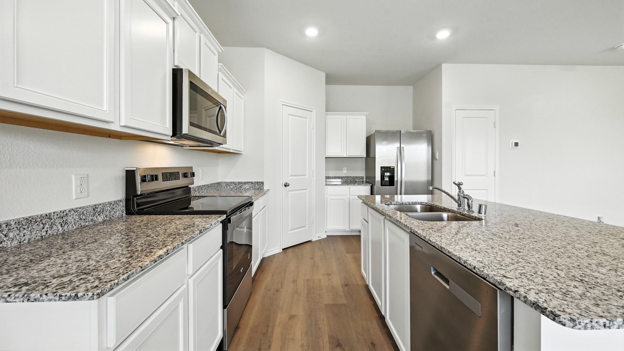 2215 Bosque Trail Crandall TX 75114