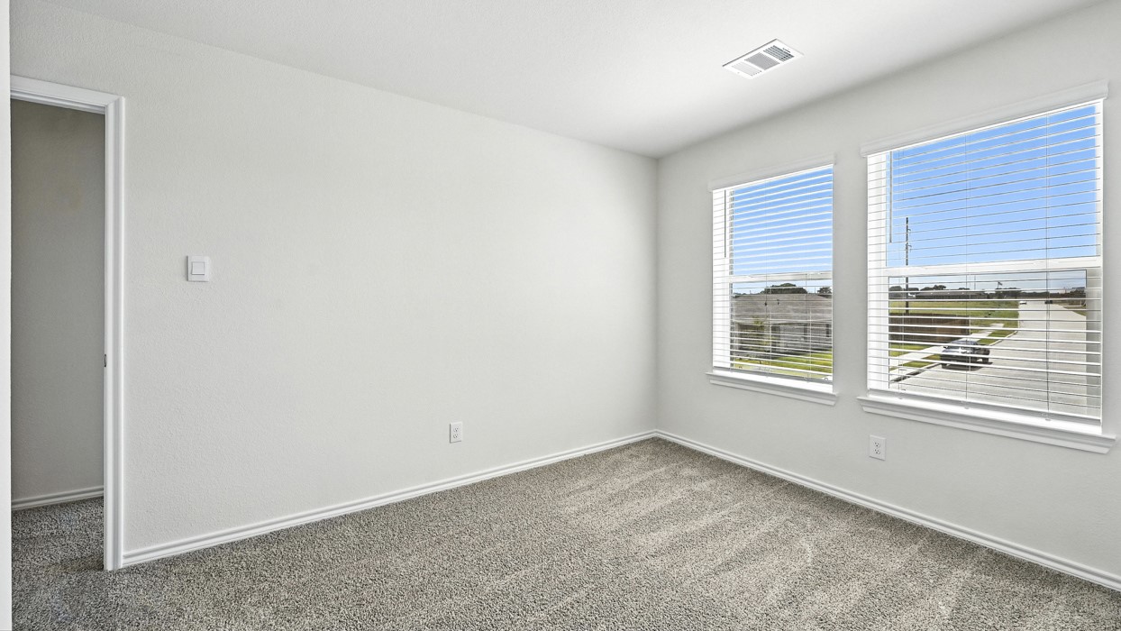 2215 Bosque Trail Crandall TX 75114