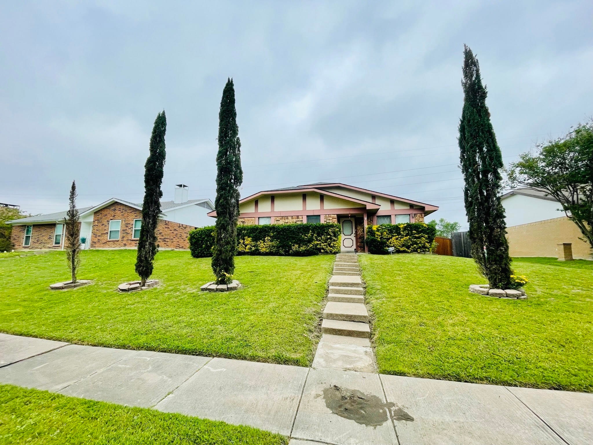 1609 Golden Grove Drive Mesquite TX 75149