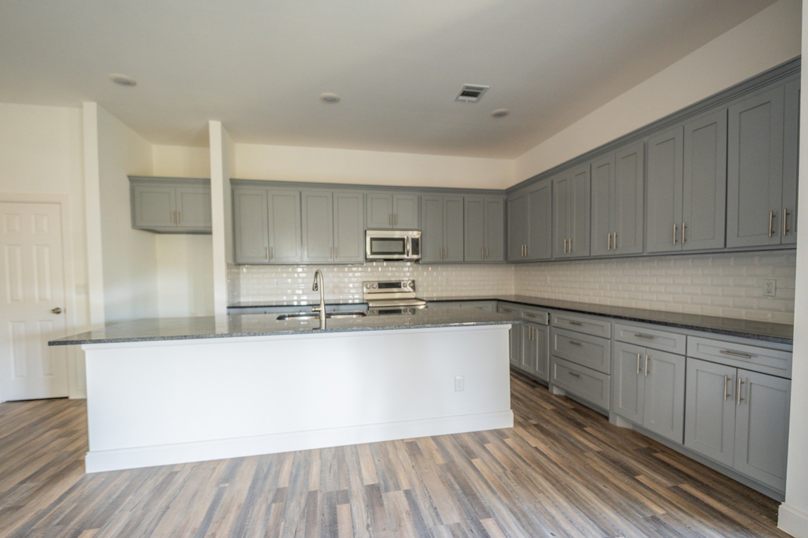 1408 Spinnaker Lane Azle TX 76020
