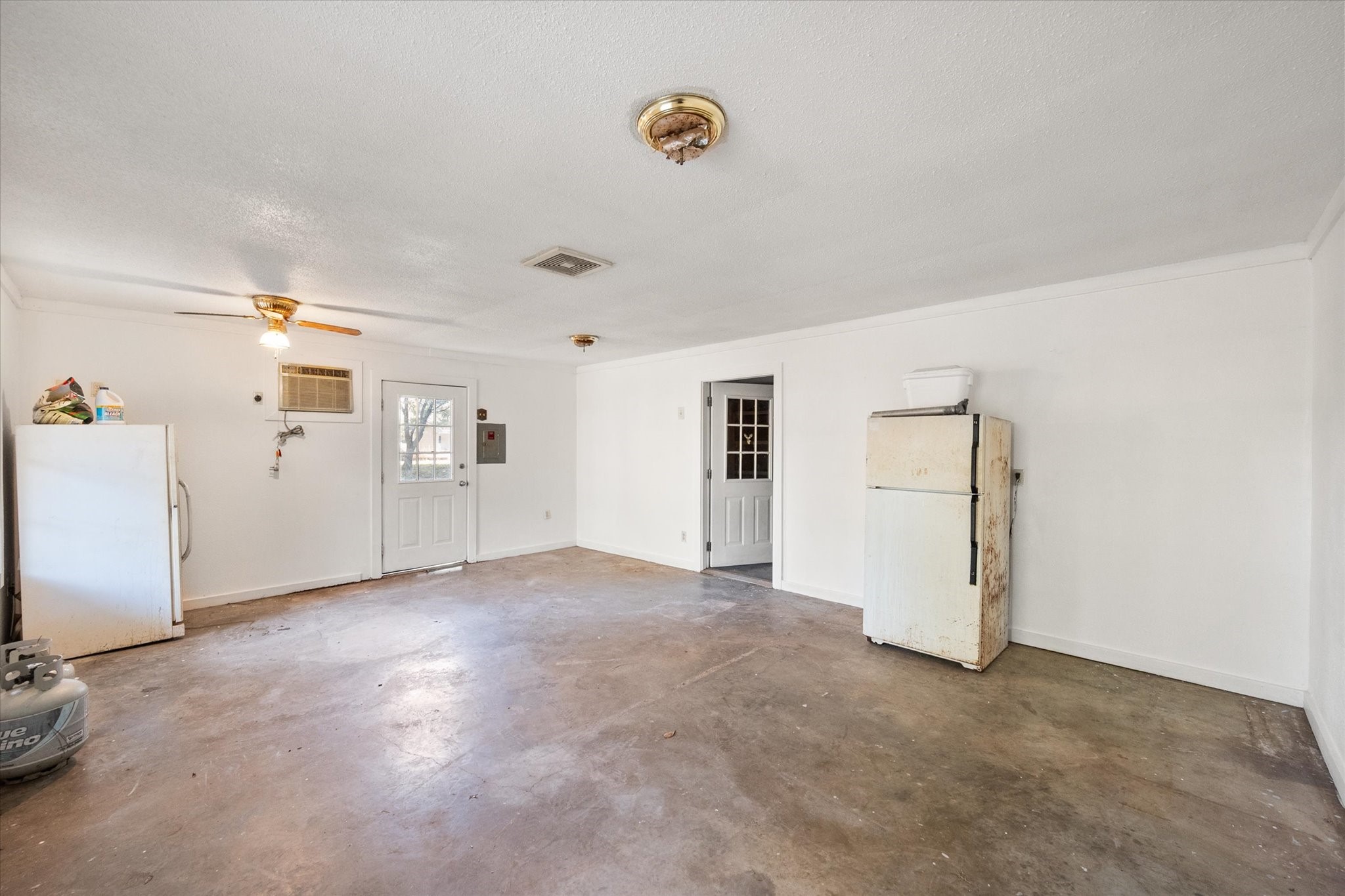 8124 Fm 416 Streetman TX 75859