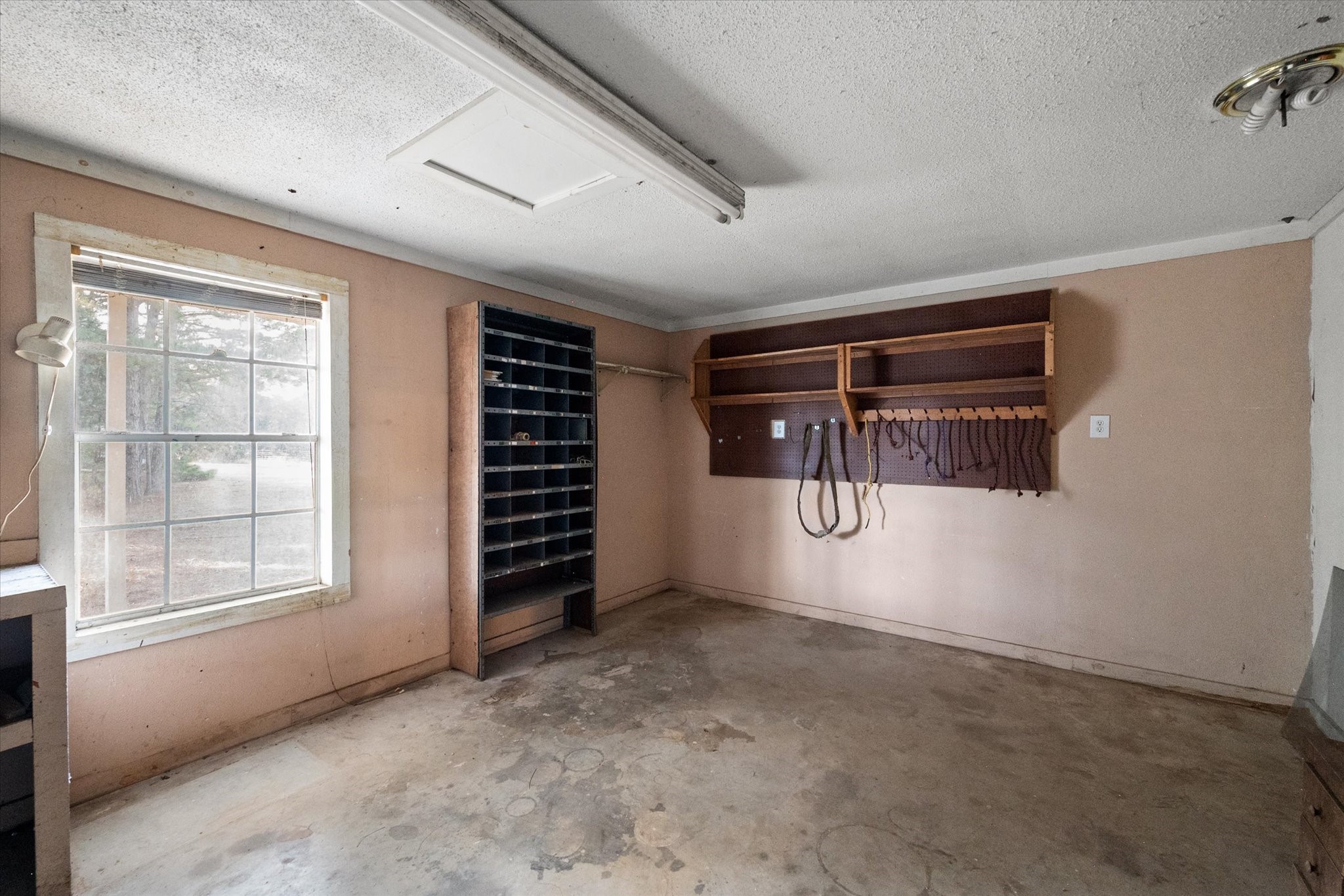 8124 Fm 416 Streetman TX 75859