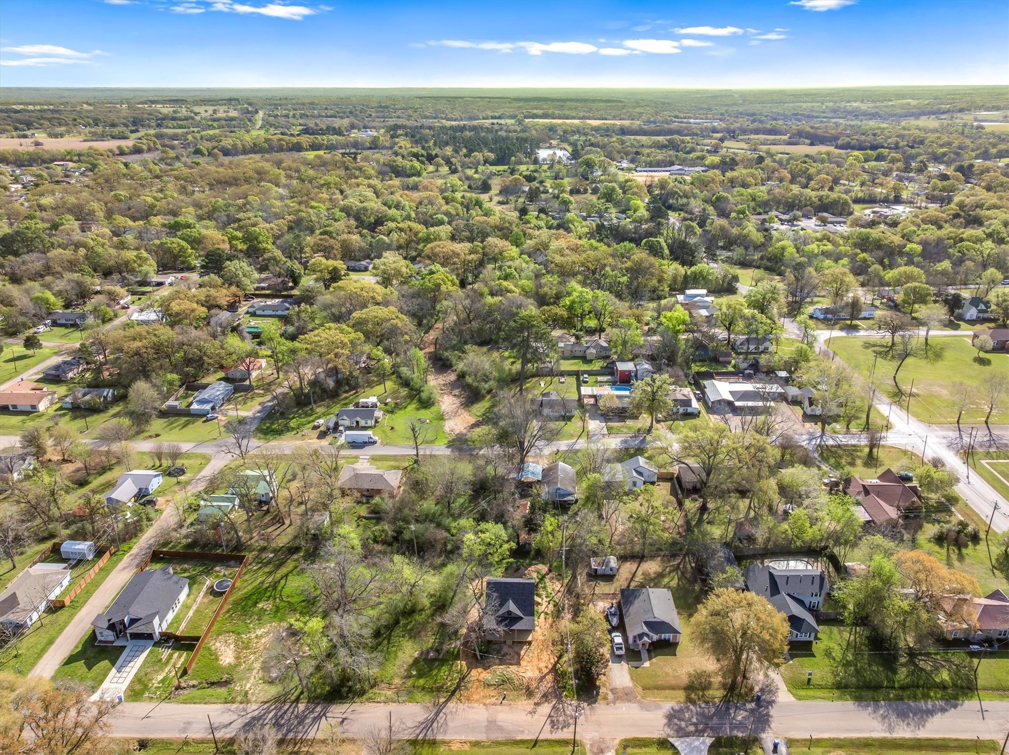 902 N Spring Street Grand Saline TX 75140