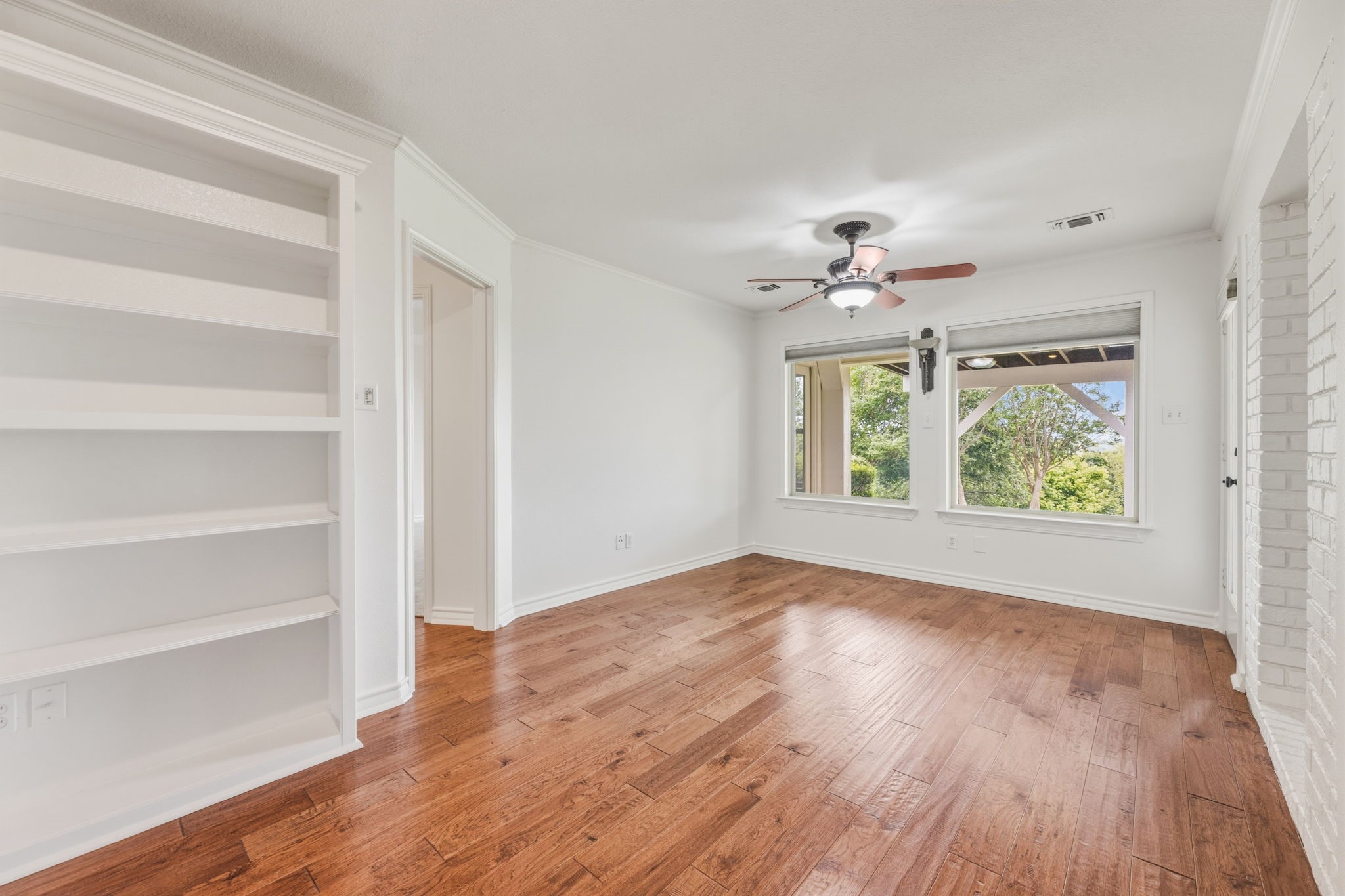 10112 Wandering Way Street Benbrook TX 76126