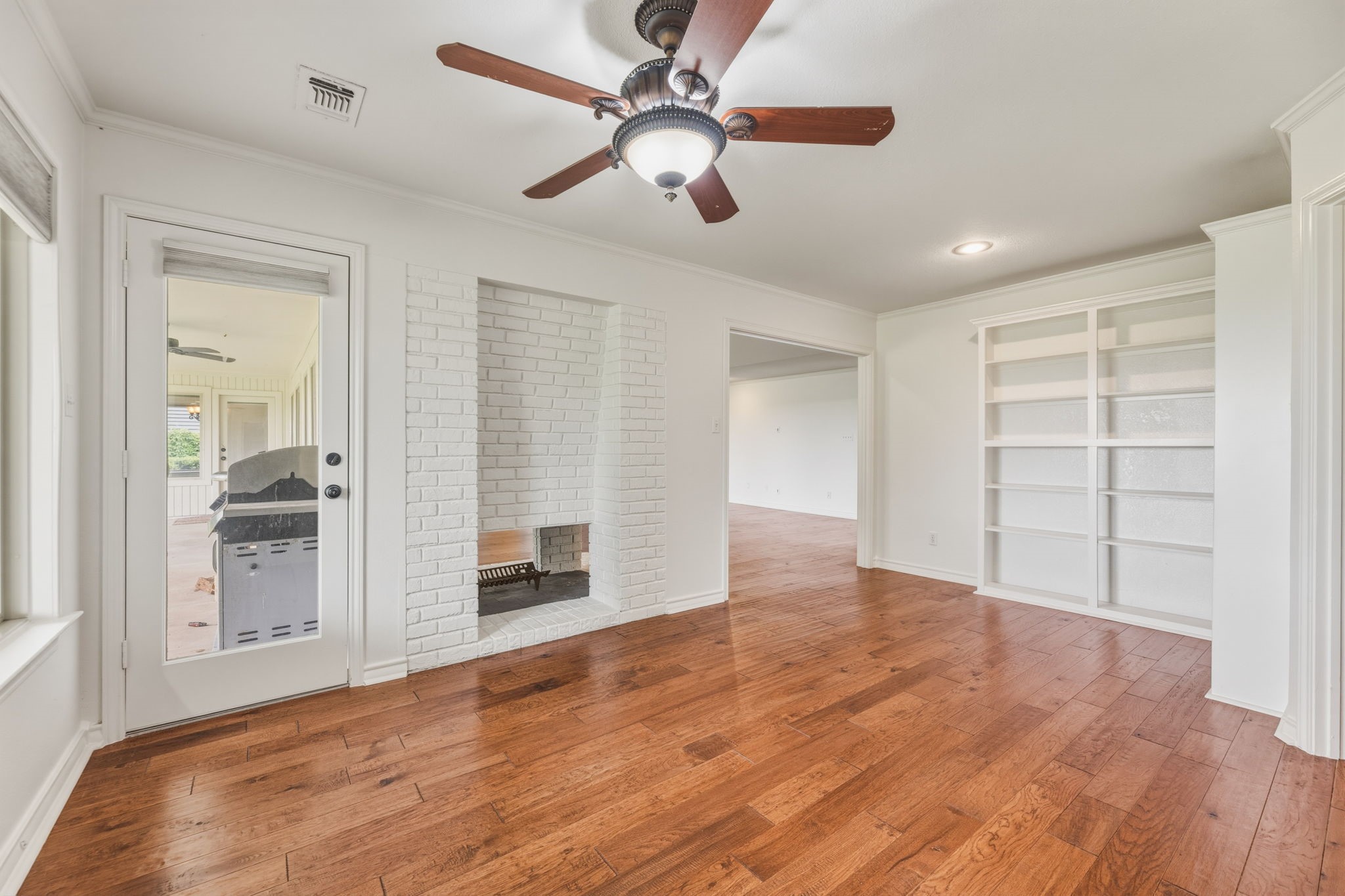 10112 Wandering Way Street Benbrook TX 76126