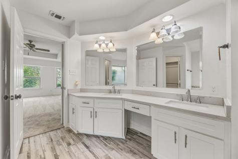 10112 Wandering Way Street Benbrook TX 76126