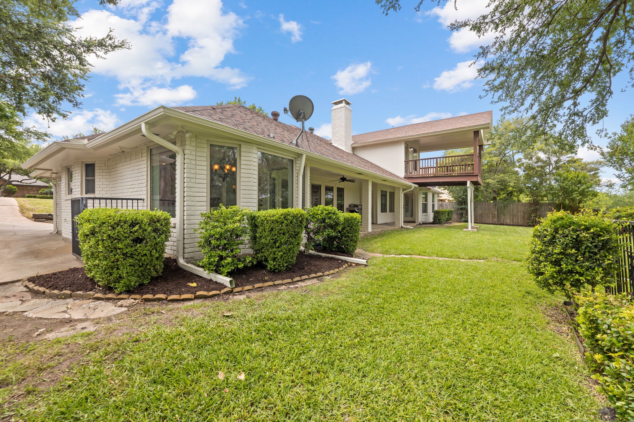 10112 Wandering Way Street Benbrook TX 76126
